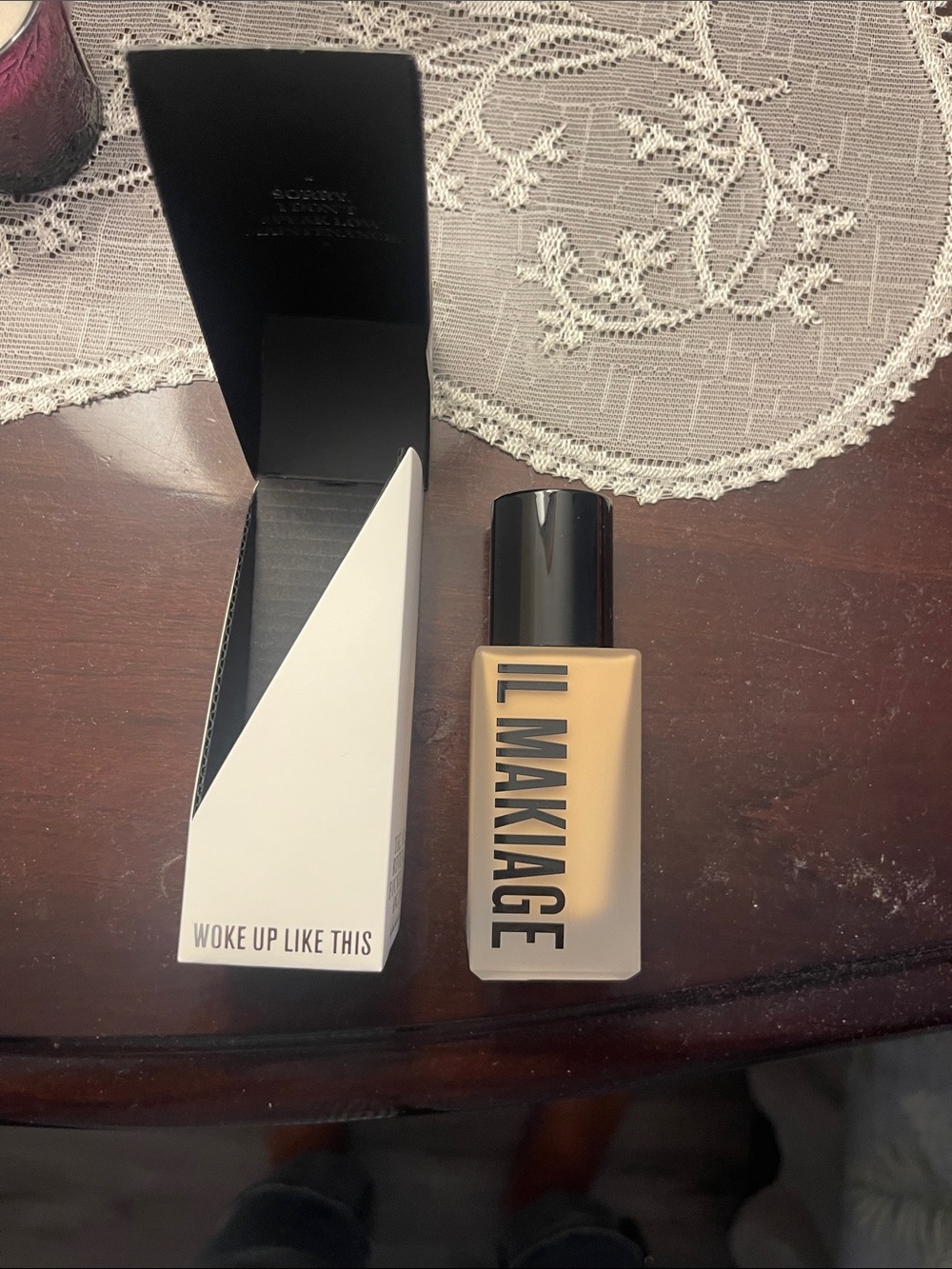 IL MAKIAGE Liquid Foundation - Beige Tone